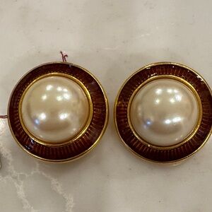 Elegant Gold and Brown Pearl Clip Earrings